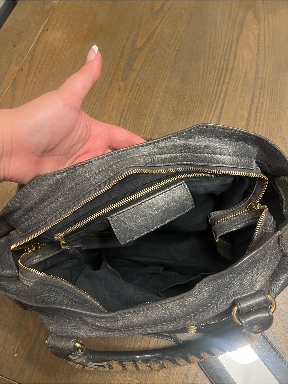 Balenciaga City Bag - Picture 6 of 7